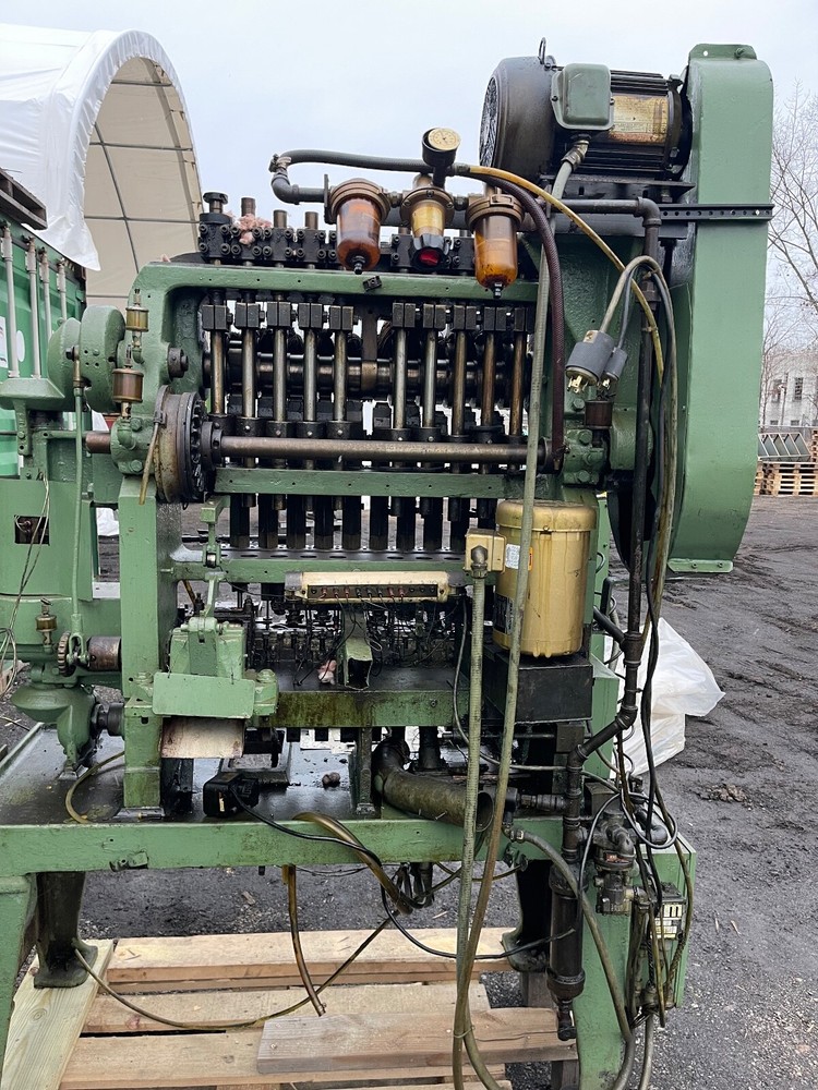 Waterbury Farrel 1010 Eyelet Machine