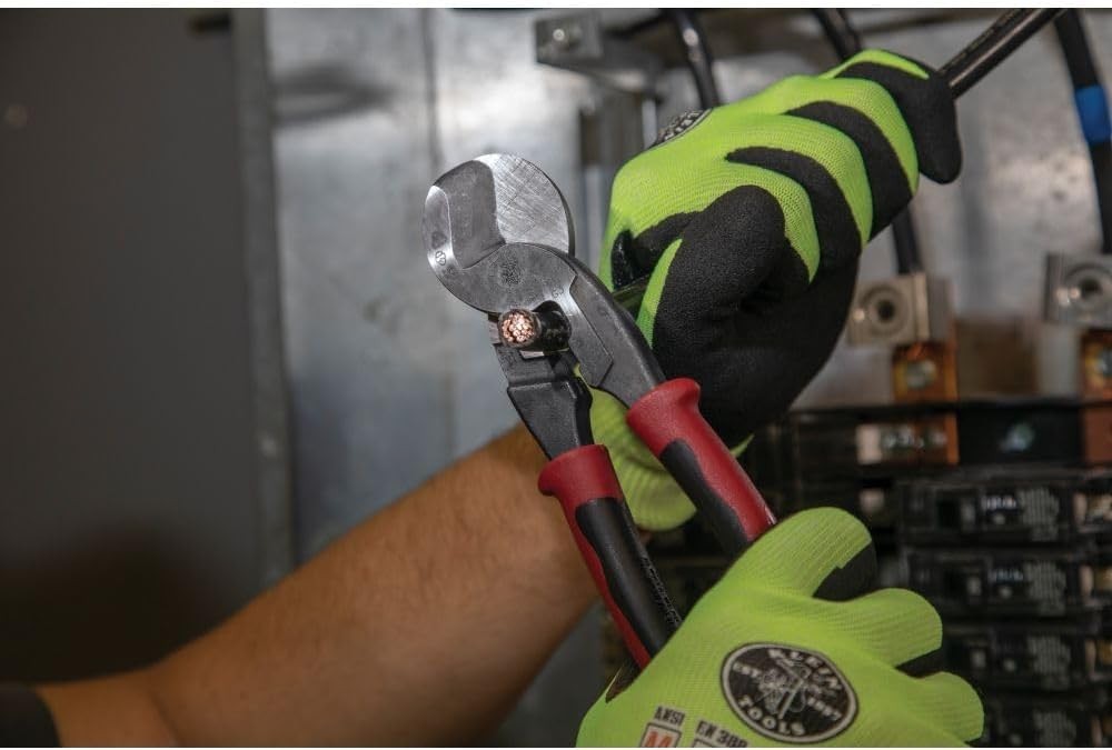 Klein Tools J63225N High-Leverage Cable Cutter & Stripper - Precision Cutting
