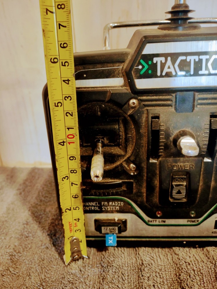 Heli-Max 4 Channel Radio Transmitter 72.590 Mhz Remote Control 40 Untested