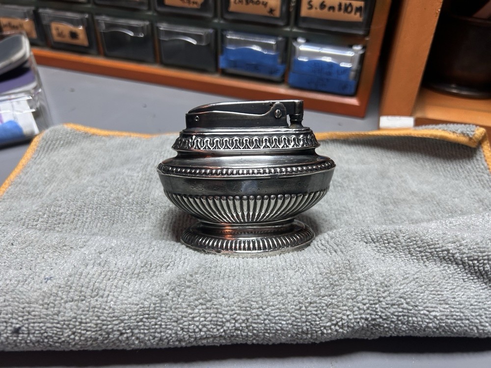 Great Condition Working & Restored Ronson Queen Anne Silver Plated Table Lighter