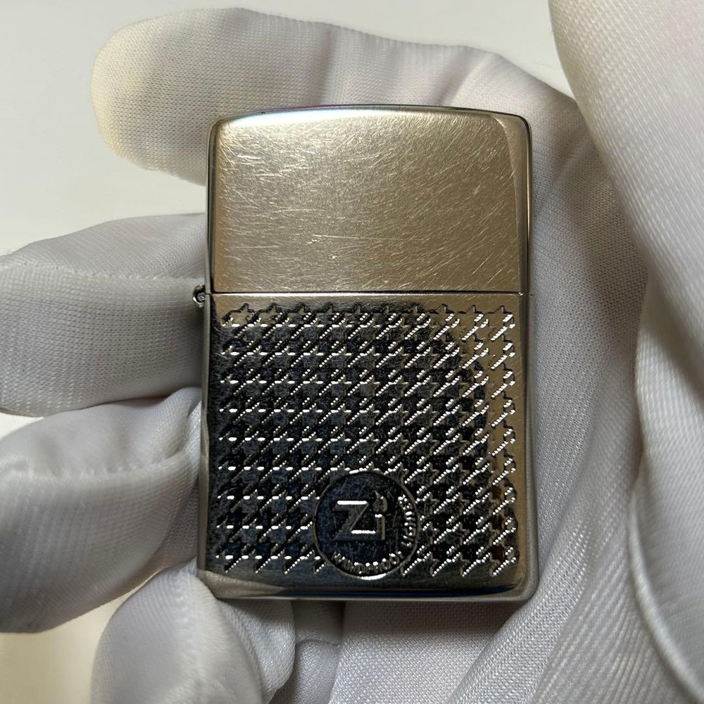 Zippo lighter Zi made in 2003