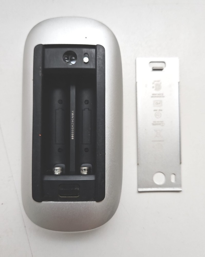 Genuine Apple Bluetooth Wireless Laser Multi-Touch Magic Mouse A1296 Tested AA