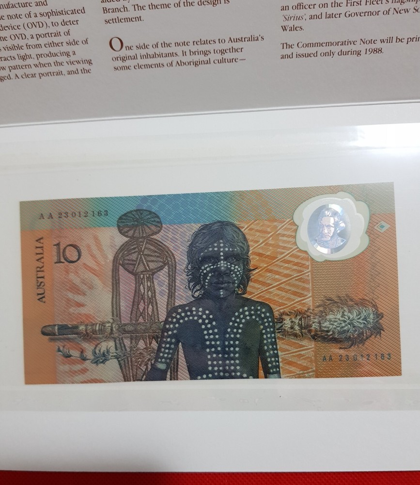 1988 $10 FRASER/JOHNSTON FIRST POLYMER NOTE FOLDER LAST PREFIX AA 23012163