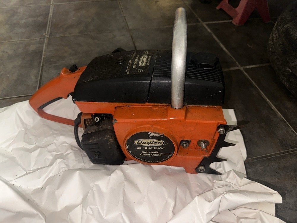 Dayton 20” Chainsaw