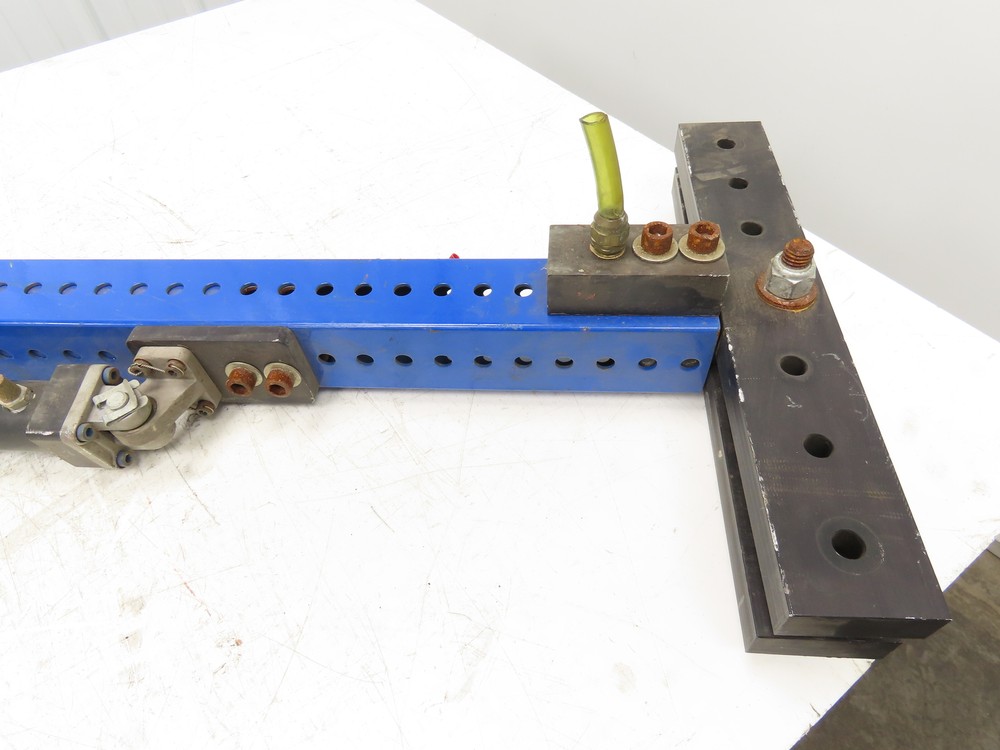 Kramer Pneumatic Tool 24" Stroke Lifter Puller Tool Air Assisted Lifting