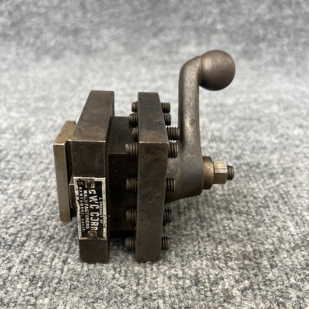 CWC Corr 4 WAY WEDGE TYPE TOOL POST Used