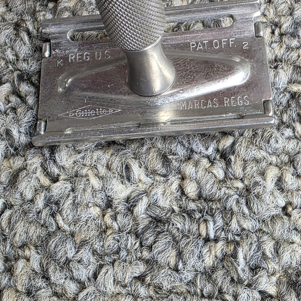 Vintage Gillette Razor Single Blade