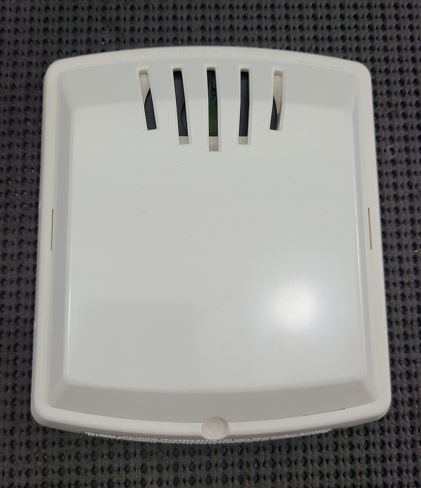 COOPER HNW HORN 12/24 V 2 WATT WHITE WALL MOUNT