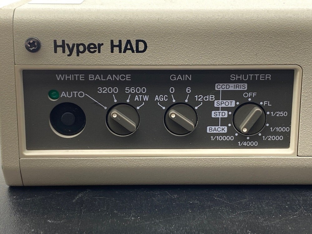Sony DXC-151A CCD-RIS/RGB Color Video Camera Hyper HAD