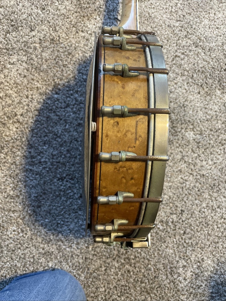 Wurlitzer 4 String Tenor Banjo. Hubcap Back