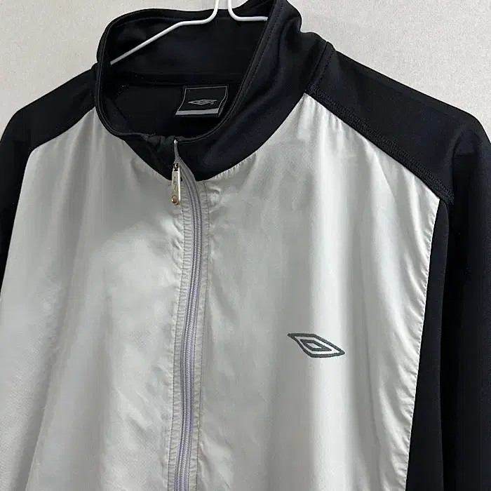 Umbro Short Sleeve Jacket XL Official