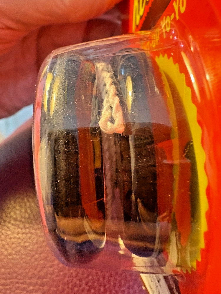 REESE’S YO-YO. New - Unbranded