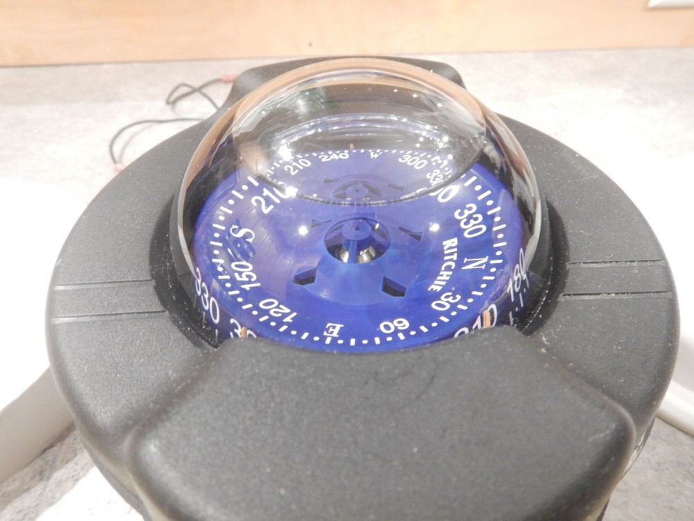 Richie Bulkhead Compass SR2 with covers 3.75"