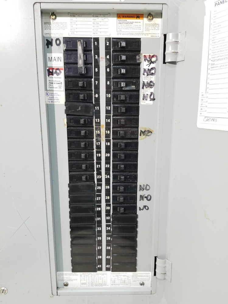 CH/Cutler Hammer PRL1 Main Panel With Breakers 80 Amp 120/208 Volt 3 Phase 4 W