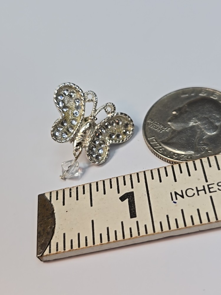 AVON Lapel Pin White Butterfly Dangling Bead