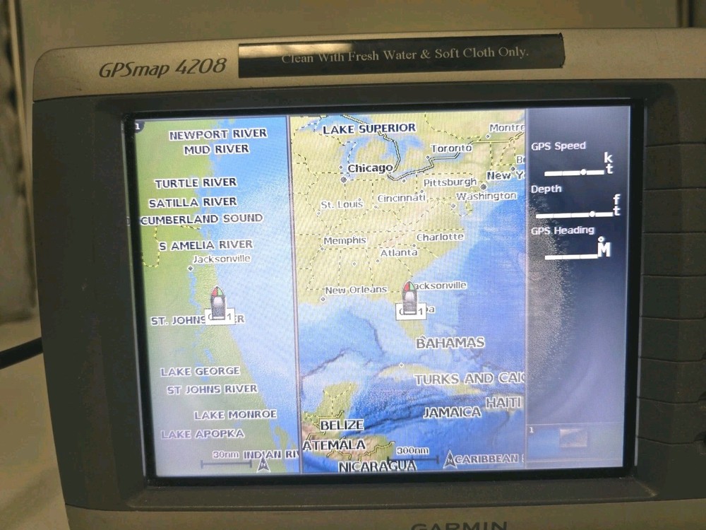 Garmin Gpsmap 4208 Chartplotter / Sonar Display Radar Fishfinder