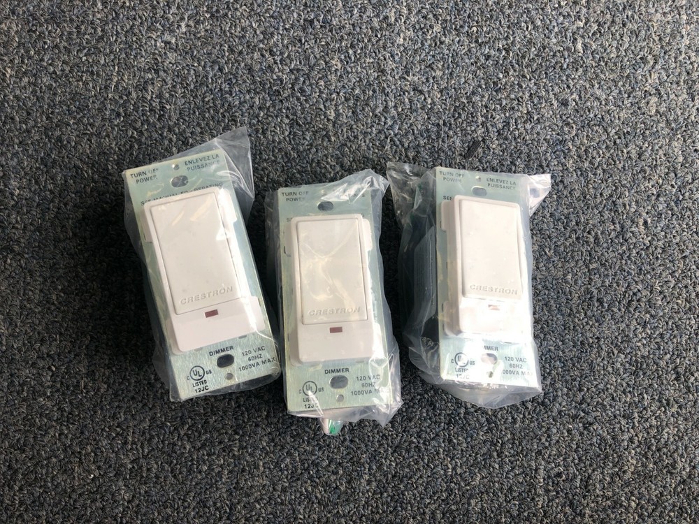 Crestron CLW-SLVD1RFW-S Blank New open box