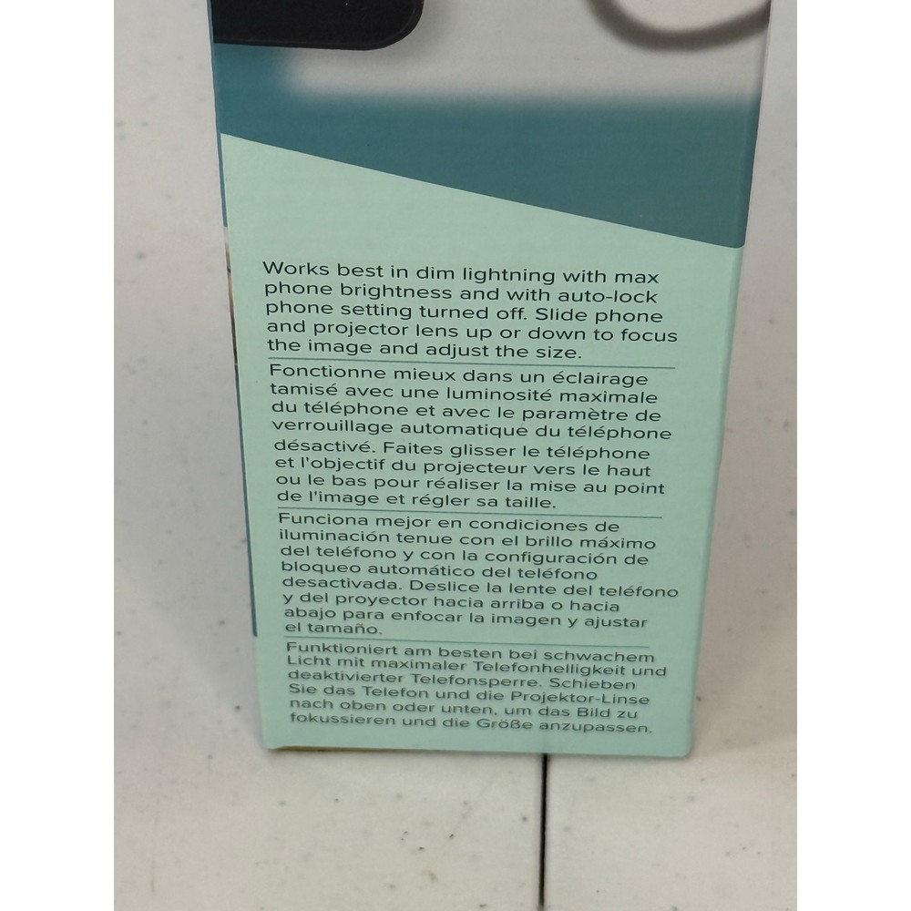 American Crafts We R Memory Keepers Basic Tool Craft Projector