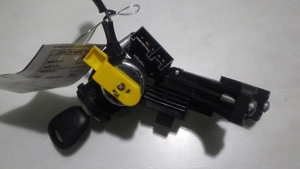 14 FIAT 500 Ignition W/Key