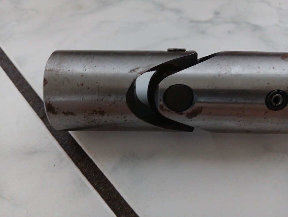 USED HERR VOSS SPINDLES FOR WORK ROLLS ON LEVELER