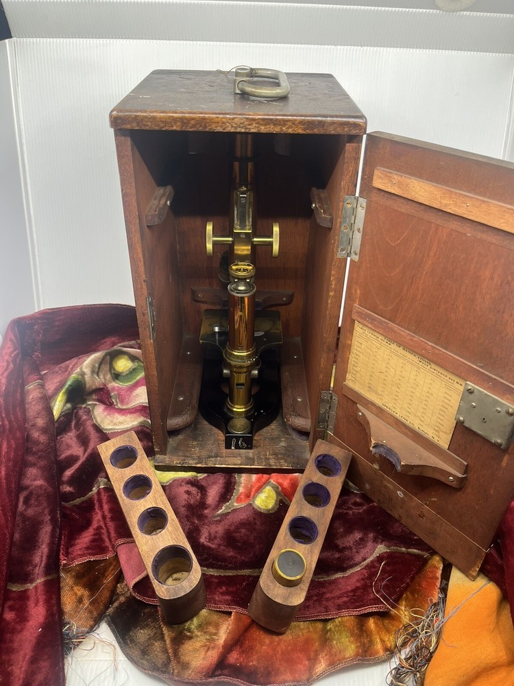 ANTIQUE BRASS BAUSCH & LOMB MICROSCOPE IN BOX