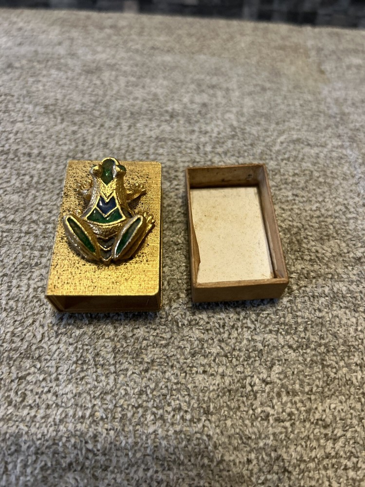 Antique Vintage Frog Enamel Three-dimensional Matchbox