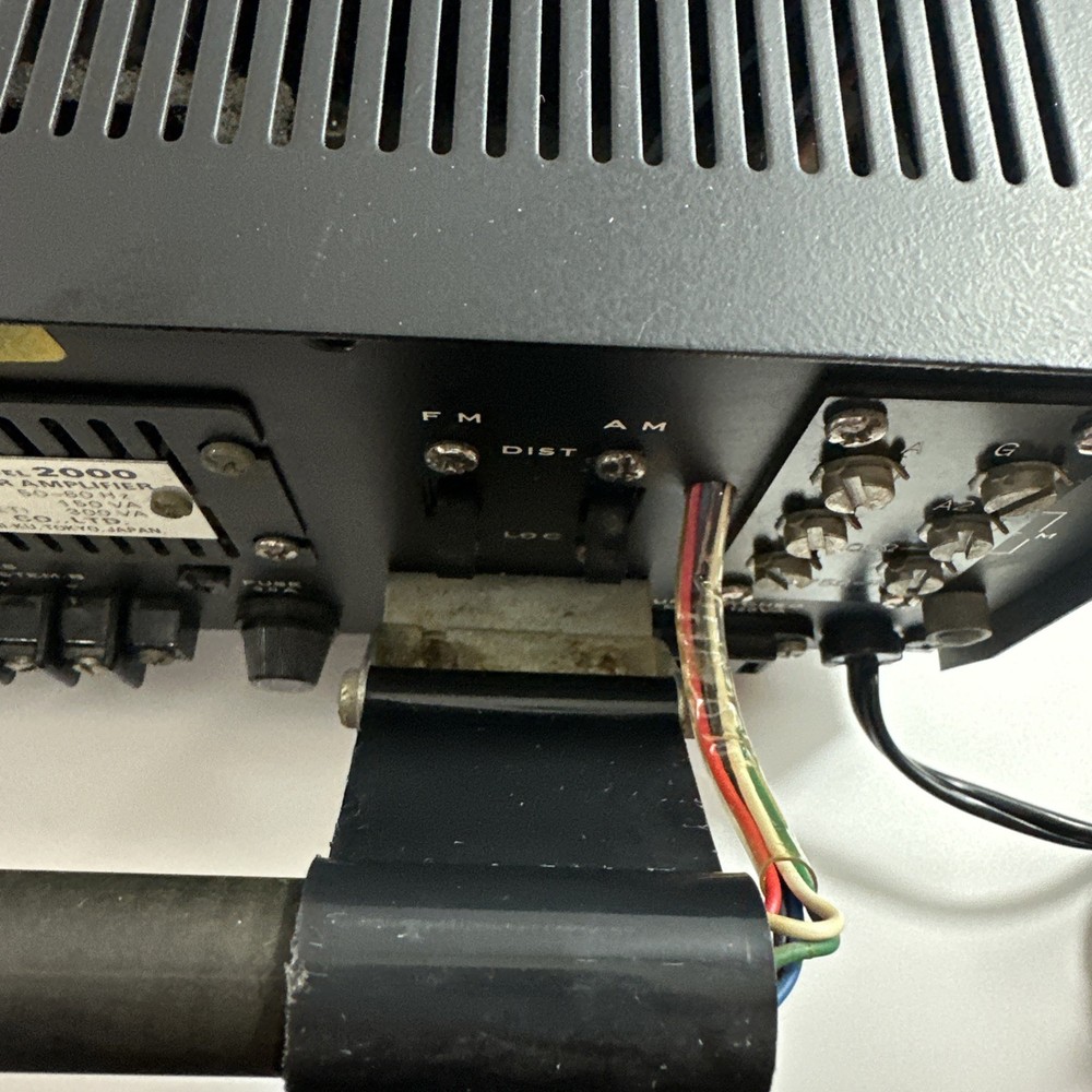 Sansui Model 2000 Solid State Stereo Amplifier AM/FM Receiver Tested READ