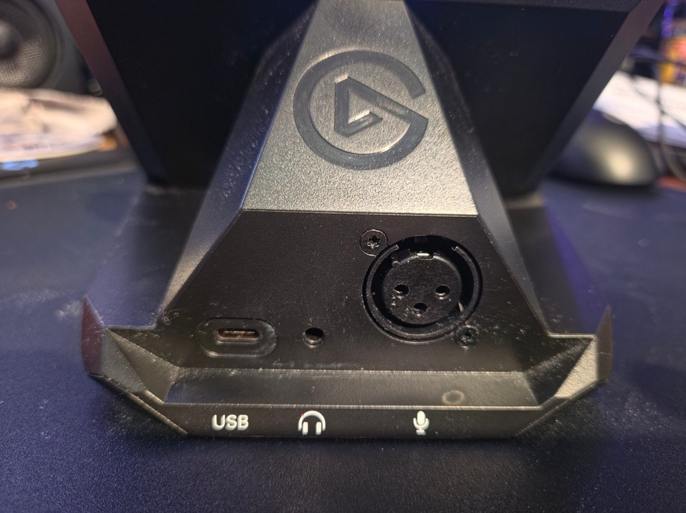 Elgato Stream Deck + (Plus) w/ XLR Dock Bundle