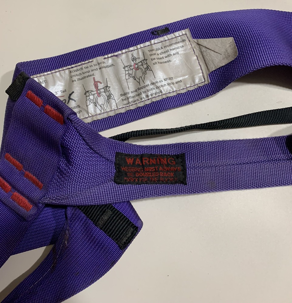 Black Diamond Harness - Large - Purple Style# 650025