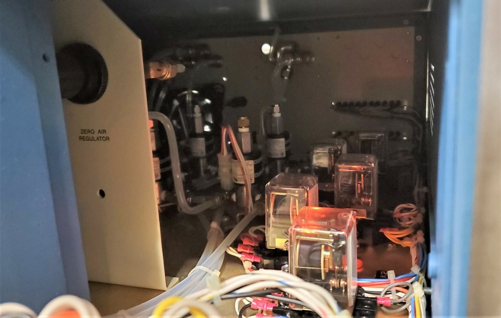 THERMO ENVIRONMENTAL INSTRUMENTS MODEL 200 SPC STACK PROBE CONTROLLER