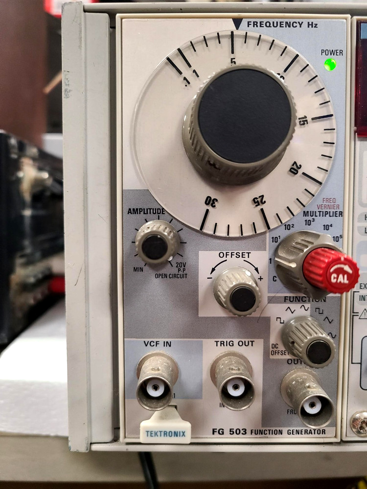 Tektronix FG503 Function Generator Plug In