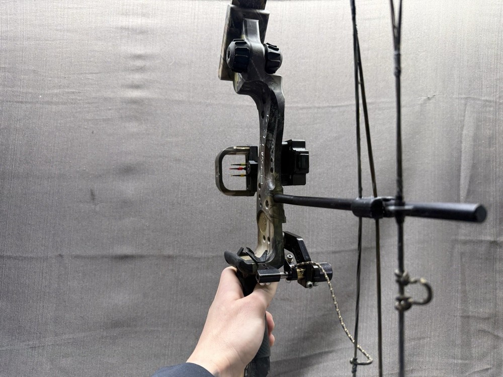 Martin Compound Bow Prowler SE - (FAST SHIPPING)