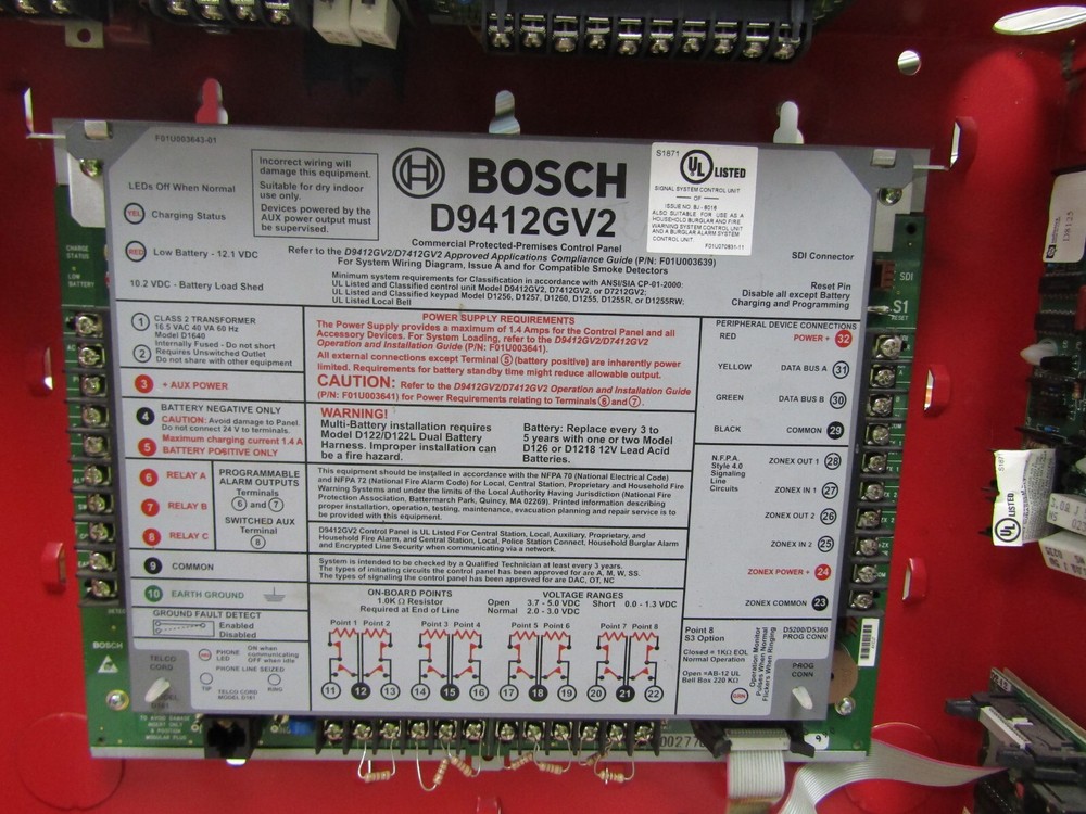 BOSCH PROTECTED PREMISES CONTROL PANEL W/ RADIONICS FIRE CONTROL PANEL D9412GV2