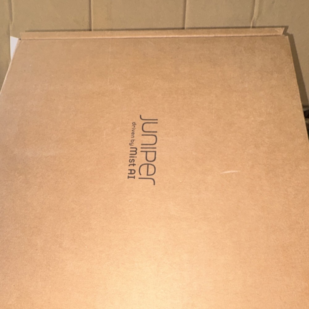 Juniper Networks AP64-US Wireless Access Point White, Model AP64, MPN AP64-US