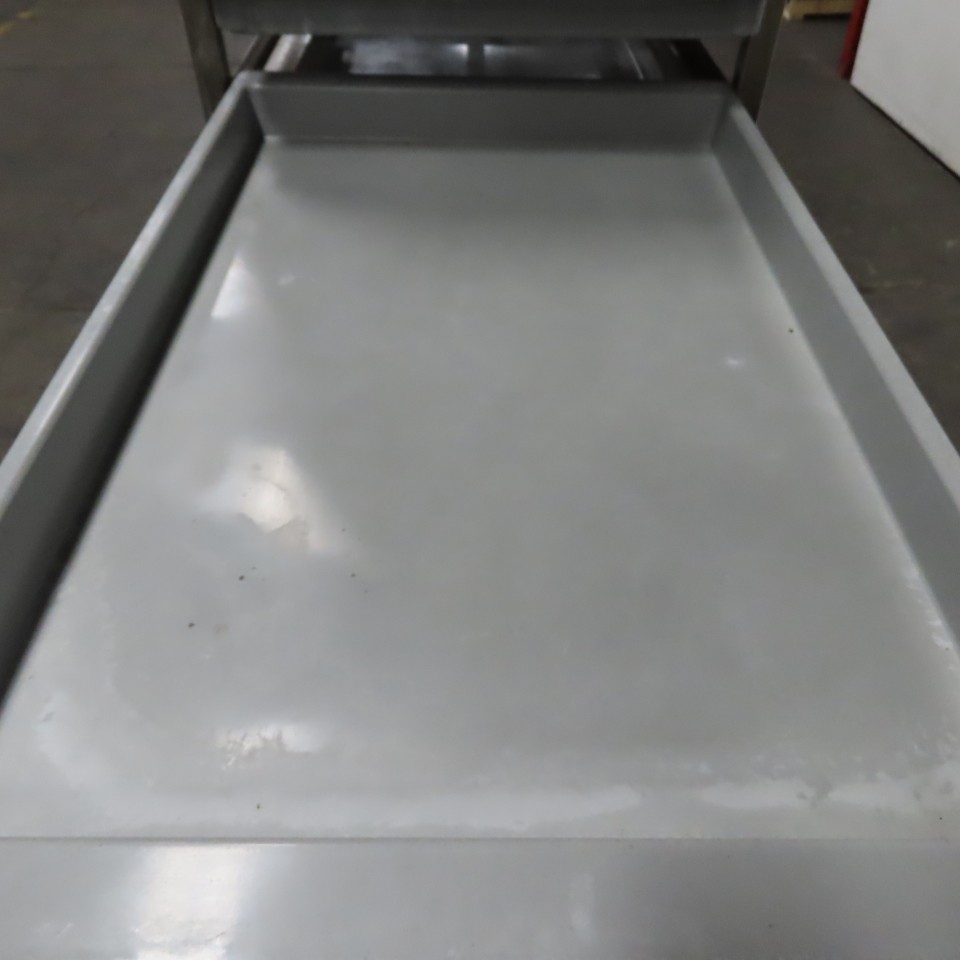 M & E Mfg. Stainless Steel Single End Load Nesting Baking Rack 20 Pan Capacity
