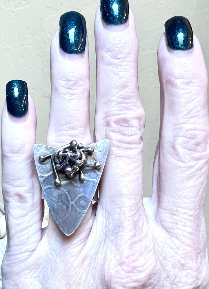 LOVELY Sterling Silver Artisan Large Textured, Articulated Triangular Ring