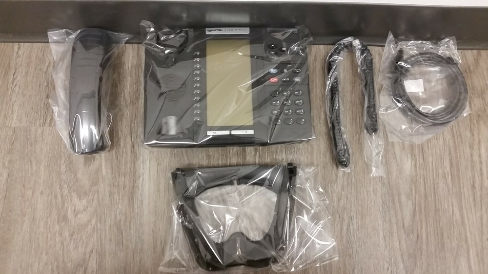 New Mitel 5320 office display telephone phone system