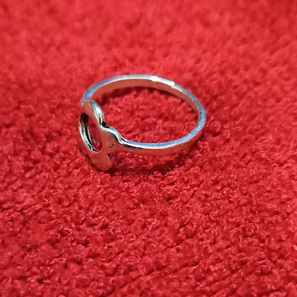 Silver Flower Bezel ring