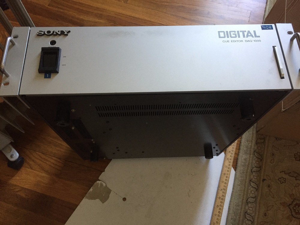 SONY DAQ-1000,SONY DIGITAL DAQ 1000 CUE EDITOR SYSTEM CONTROLLER,AM