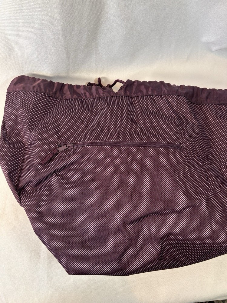 Thirty-One Maroon Laundry Tote Shoulder Bag Drawstring College