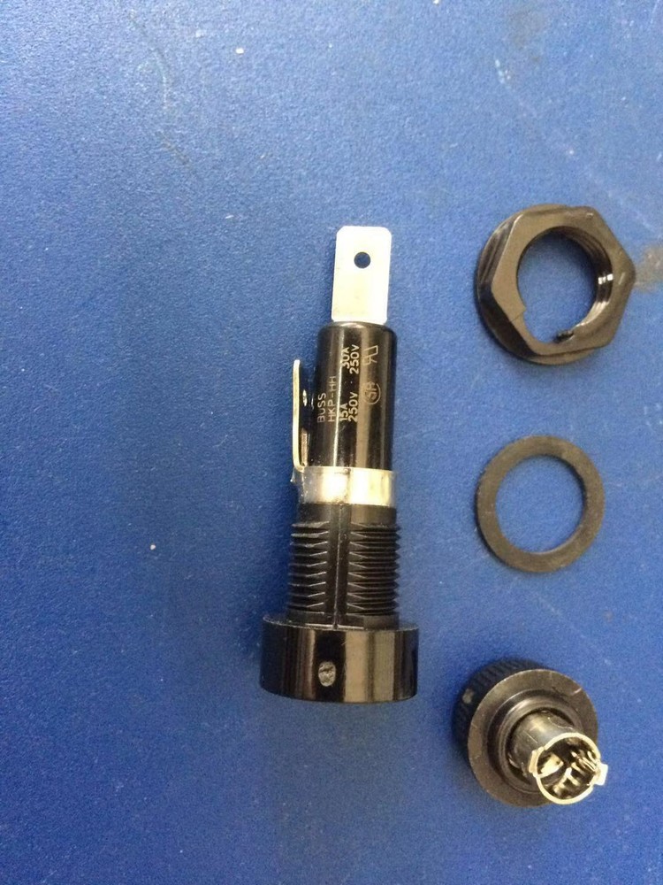 91024P Fuse Receptacle