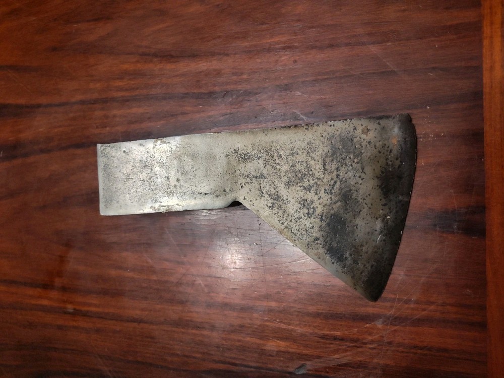 COLLINS* HUDSON BAY AXE HEAD , UNMARKED