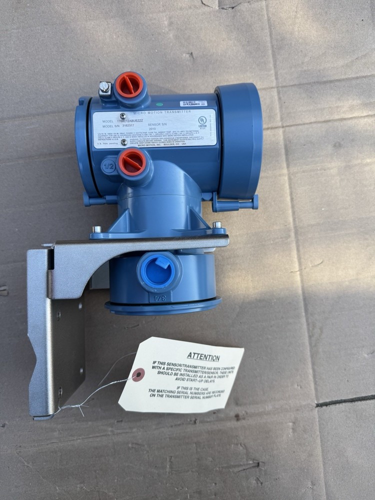 Emerson Micro Motion 1700C12ABUEZZZ 9-4 Wire Display Transmitter
