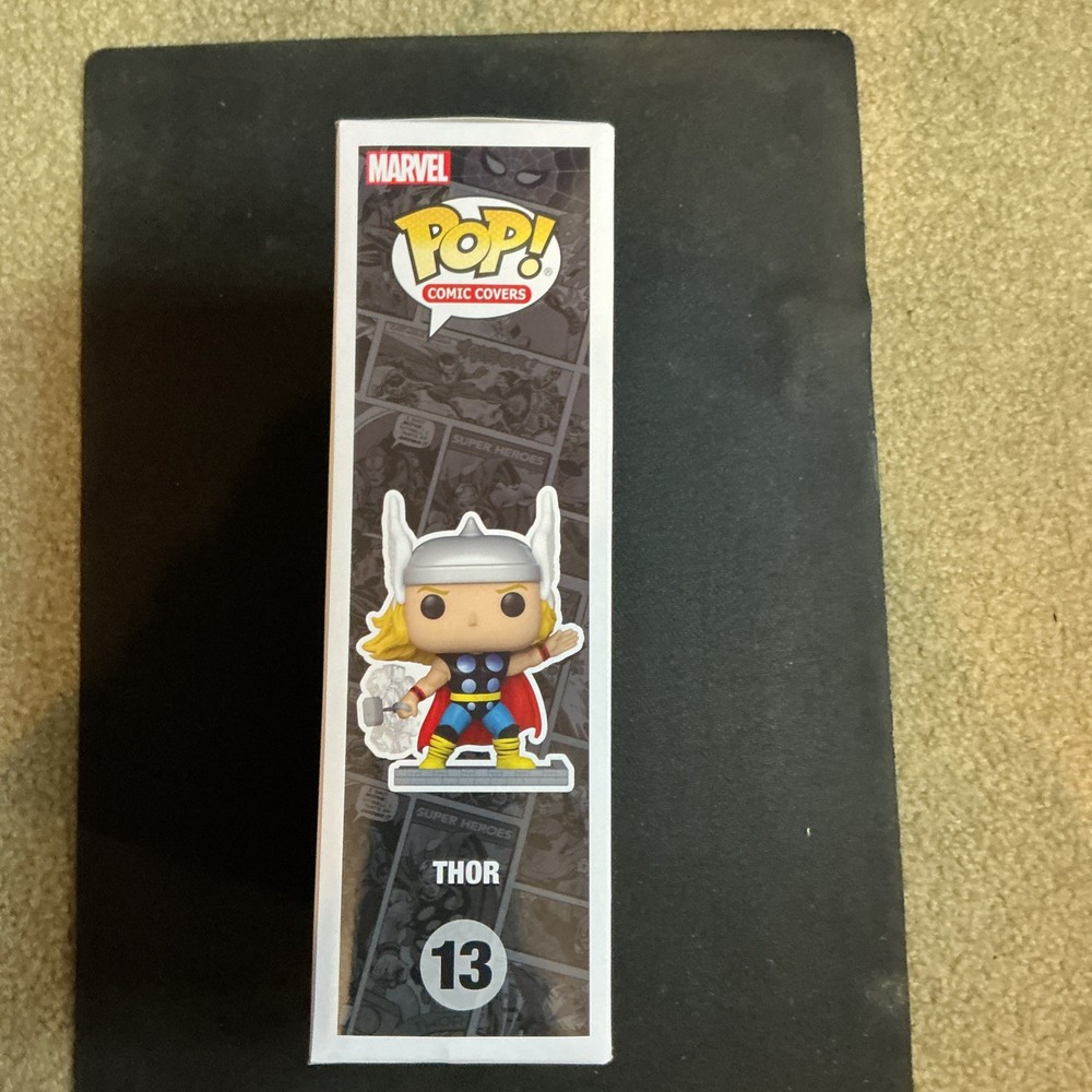 Funko Pop! Comic Book Cover with Case: Marvel - Thor #13