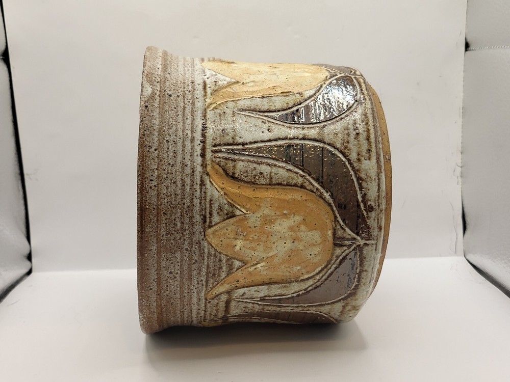 Barna Stoneware Pottery Planter Tulip Pattern Signed