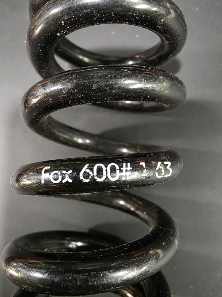 Fox Coil Spring 600# × 1.63"