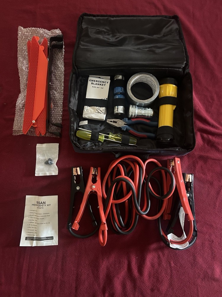 Nissan Emergency Road Kit