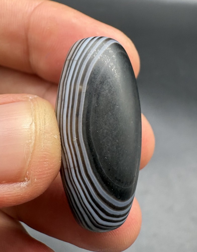 Natural eye pattern collectible agate stone bead