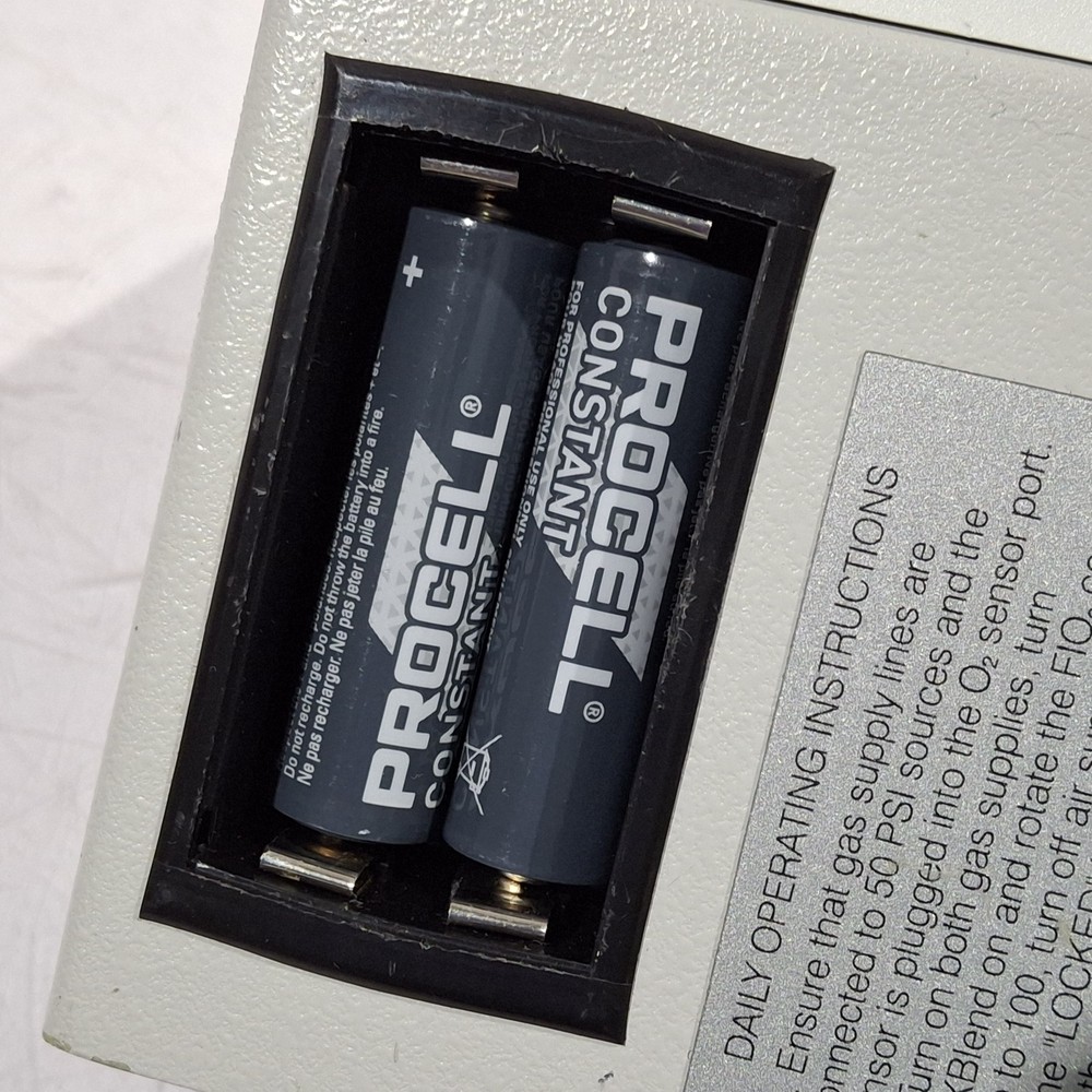 Maxtec, Inc. MAXBlend Low Flow Air/Oxygen Blender