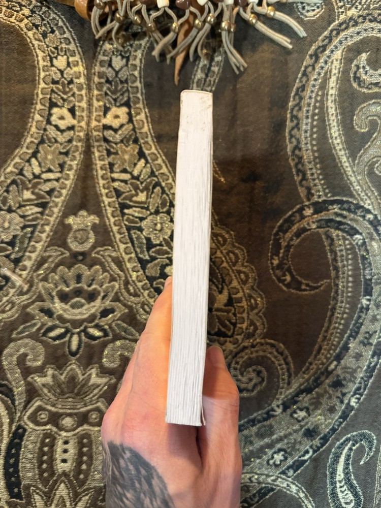 The Star That Never Walks Around Oracle Deck